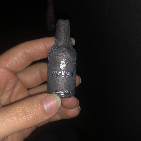 Meet your Posher, Jacqueline - Picture 1 of 1